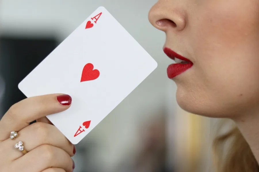 The Role of Celebrity Endorsements in Philippine Gambling Promotions